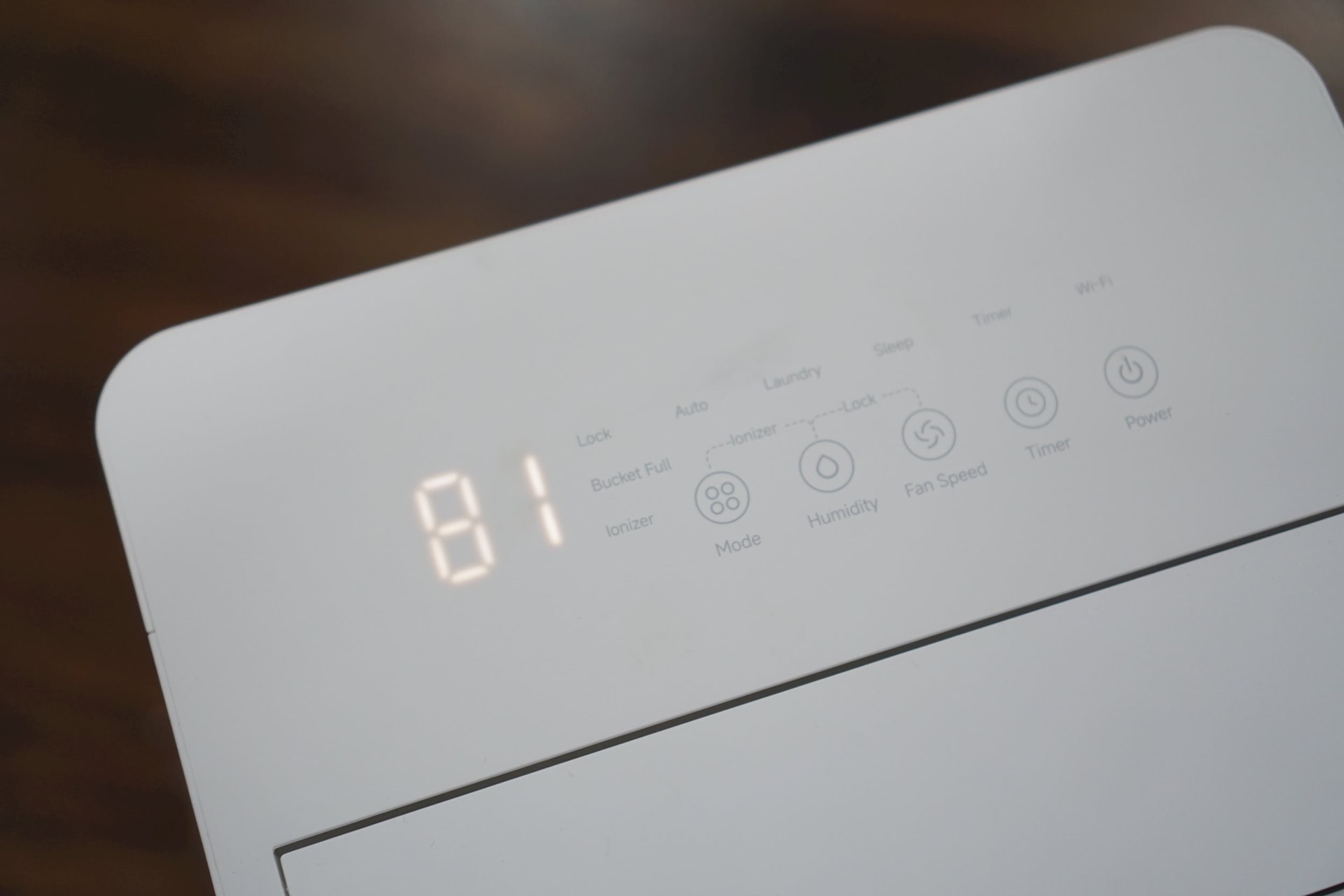 Nồm ẩm miền Bắc đến thật rồi - mẫu m&aacute;y h&uacute;t ẩm nhỏ gọn, gi&aacute; 6,8 triệu n&agrave;y sẽ l&agrave; lời giải cho ng&ocirc;i nh&agrave; của bạn- Ảnh 6.