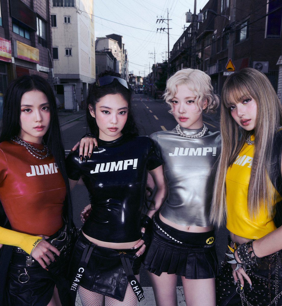 BLACKPINK dạo n&agrave;y: Tất tay chuẩn bị comeback, cả 4 mỹ nh&acirc;n tham gia s&aacute;ng t&aacute;c, nghi vấn tan r&atilde; li&ecirc;n tiếp dậy s&oacute;ng- Ảnh 8.