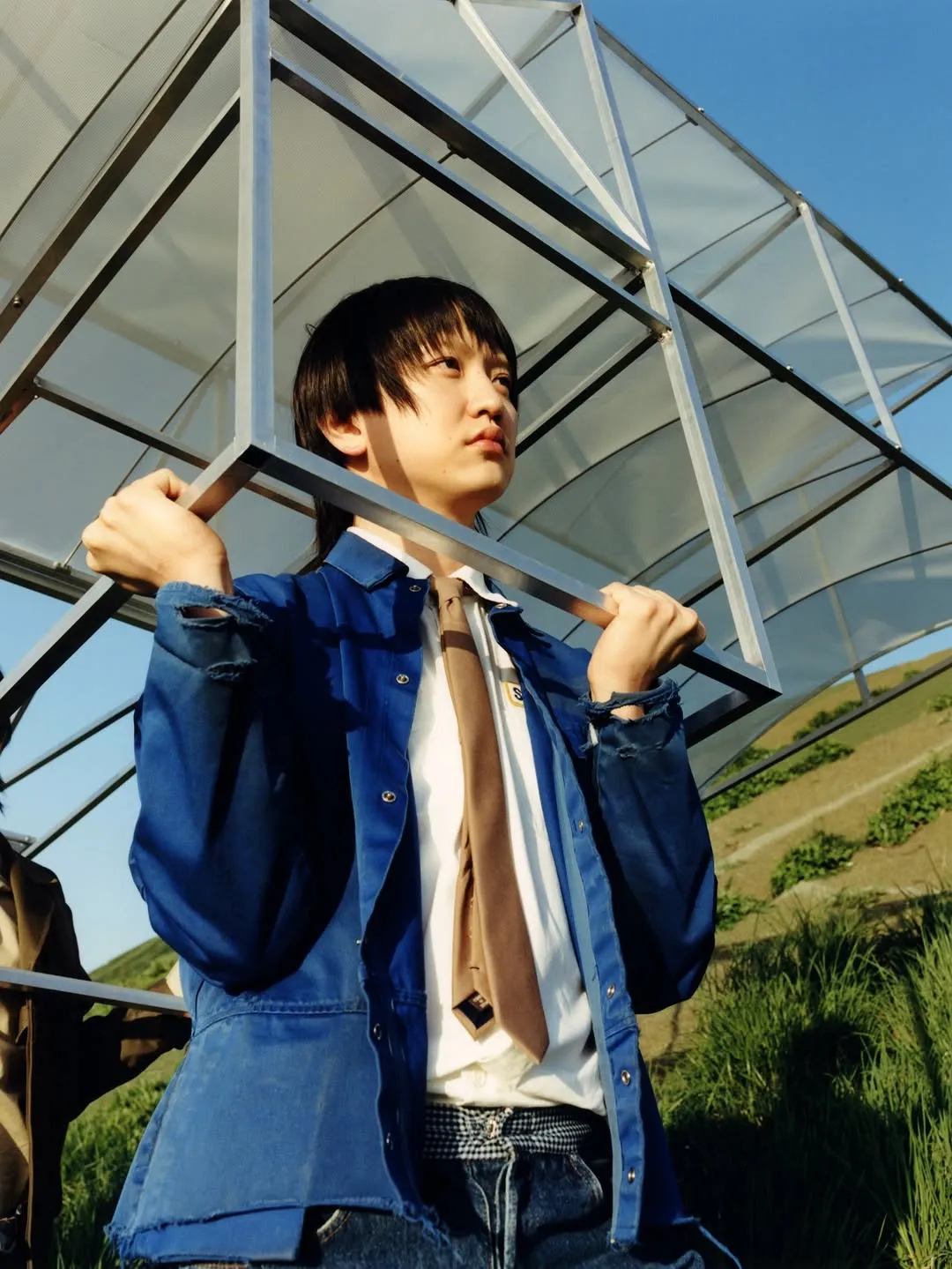 Hot nhất ngày: Ca sĩ 9X kết hôn tung ảnh cưới lạ đời mặt lấm lem bùn, sao nam số 1 showbiz vội chúc mừng- Ảnh 9. Hot nhất ngày: Ca sĩ 9X kết hôn tung ảnh cưới lạ đời mặt lấm lem bùn, sao nam số 1 showbiz vội chúc mừng- Ảnh 9.