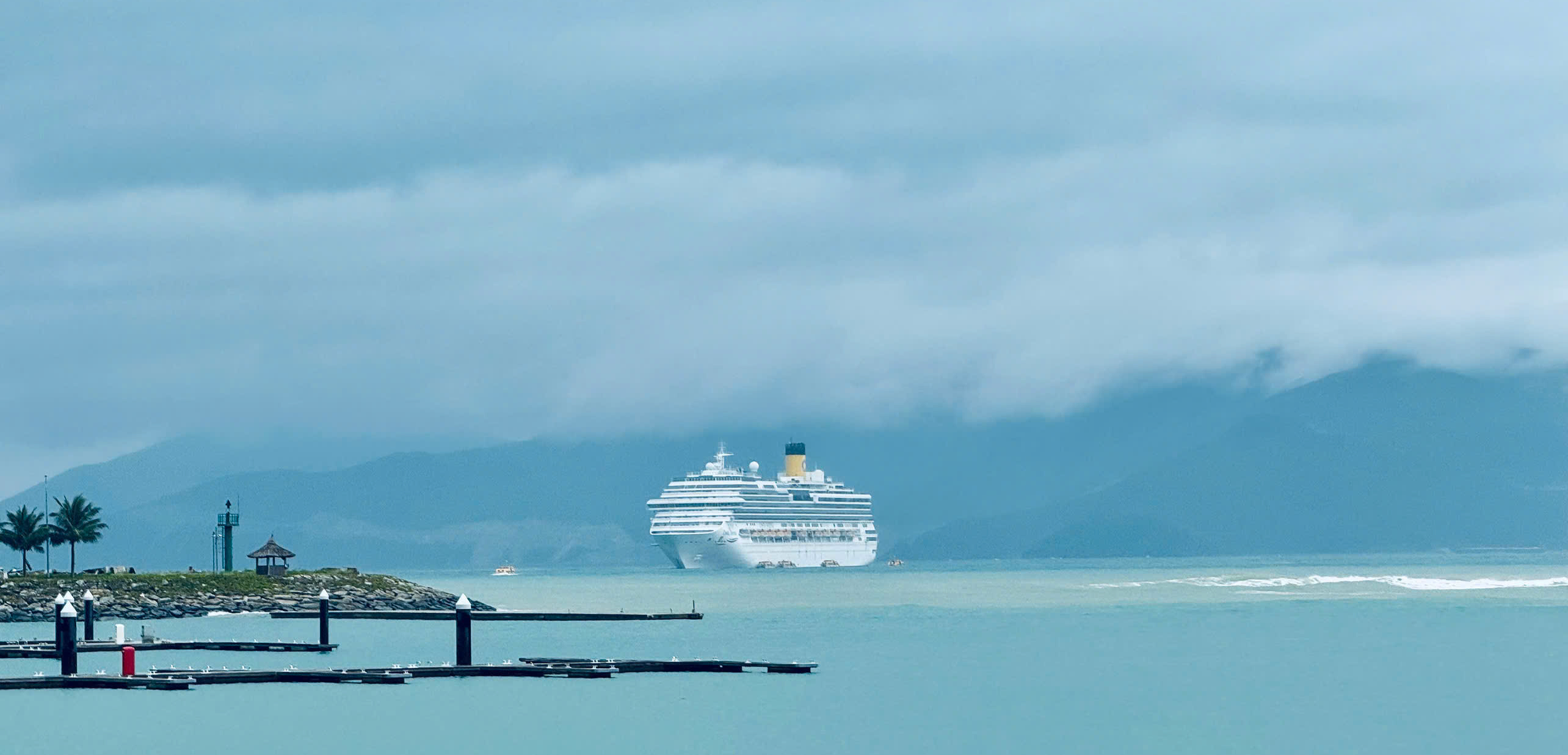 Kh&aacute;nh H&ograve;a: Điểm đến của du lịch t&agrave;u biển Việt Nam- Ảnh 11.