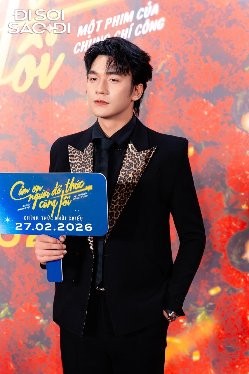 Ngoại hình phát tướng gây sốc của nam thần hàng đầu Vbiz, Tết này anh ăn bao nhiêu cái bánh chưng vậy?- Ảnh 6. Ngoại hình phát tướng gây sốc của nam thần hàng đầu Vbiz, Tết này anh ăn bao nhiêu cái bánh chưng vậy?- Ảnh 6.