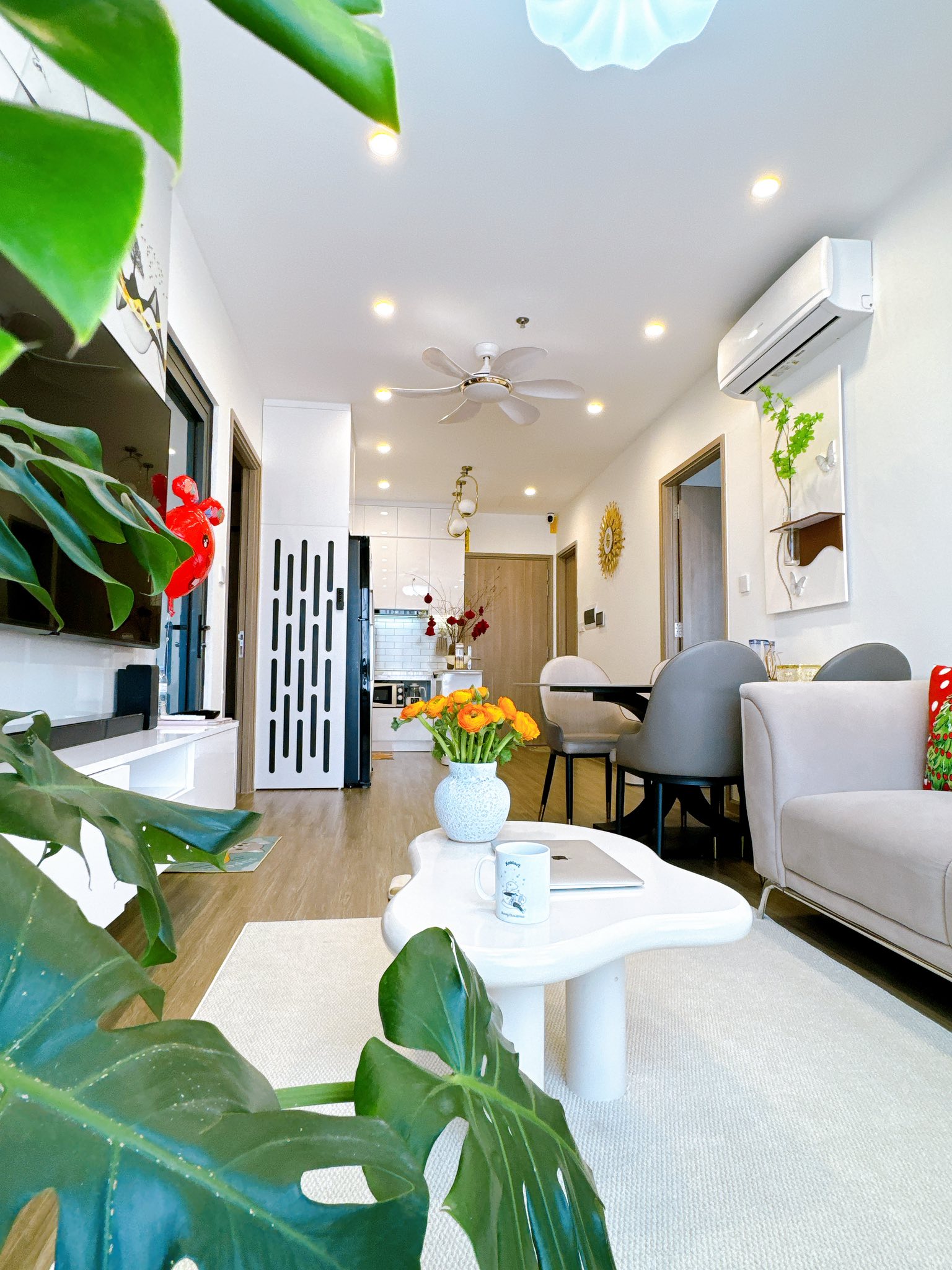 Hai lần l&agrave;m nội thất chung cư, vợ chồng H&agrave; Nội mới thấm: Sai một chi tiết l&agrave; mất cả m&eacute;t vu&ocirc;ng sống- Ảnh 2.