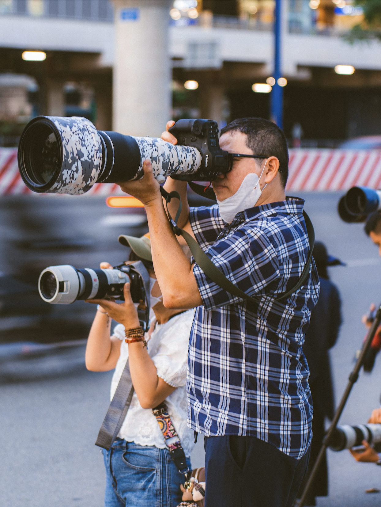 Mặt trời &ldquo;mở fan meeting&rdquo; tại Việt Nam khiến nửa giới nhiếp ảnh S&agrave;i G&ograve;n v&aacute;c t&agrave;i sản trăm triệu ra chầu chực- Ảnh 10.