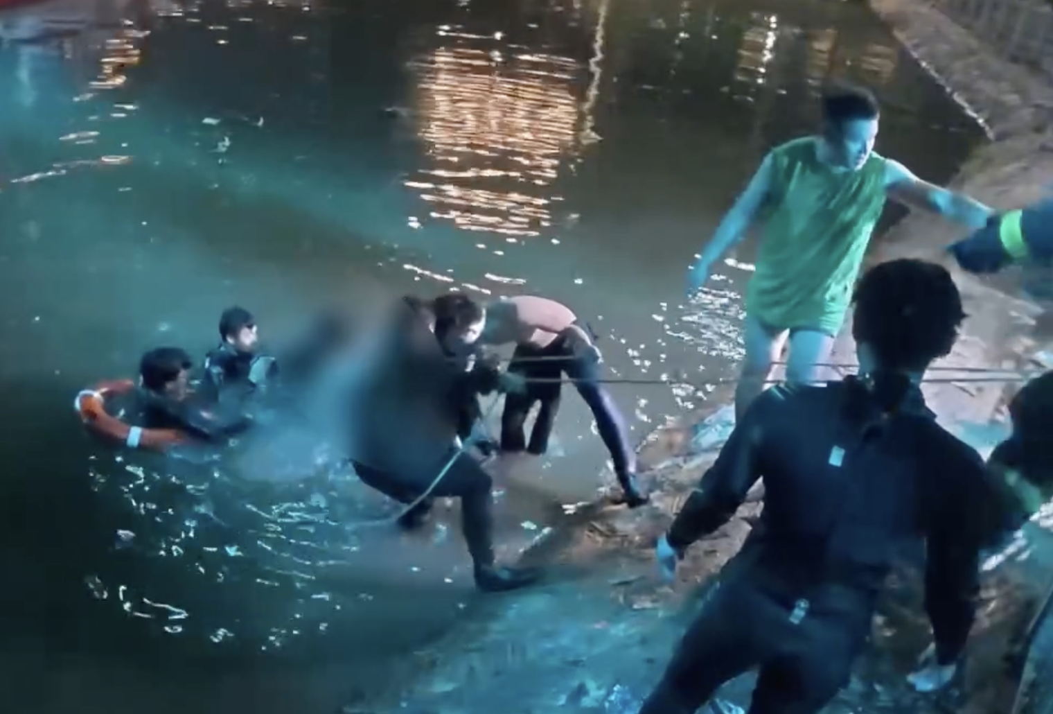 T&igrave;m thấy 2 thi thể tr&ecirc;n k&ecirc;nh T&agrave;u Hủ- Ảnh 1.