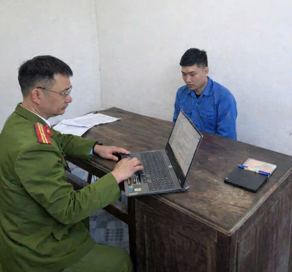 Thanh ni&ecirc;n thực hiện 33 lần chuyển khoản hơn 5,03 tỷ trong 4 ng&agrave;y v&agrave;o t&agrave;i khoản b&iacute; ẩn rồi mất sạch: Ho&agrave;ng Tuấn Dương bị khởi tố- Ảnh 1.