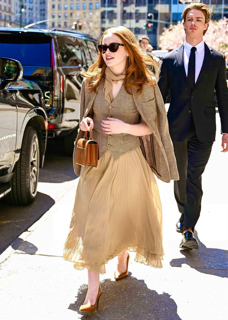 Cô gái dậy thì thành công nhất Hollywood: Trời sinh tóc đỏ mắt xanh, visual quá đỉnh cả thế giới không ai làm lại- Ảnh 7. Cô gái dậy thì thành công nhất Hollywood: Trời sinh tóc đỏ mắt xanh, visual quá đỉnh cả thế giới không ai làm lại- Ảnh 7.