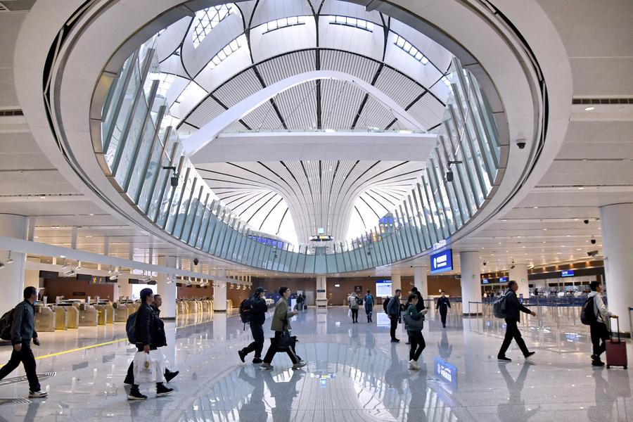 Những "cột trụ" dựng l&ecirc;n c&aacute;c si&ecirc;u s&acirc;n bay ch&acirc;u &Aacute;- Ảnh 5.