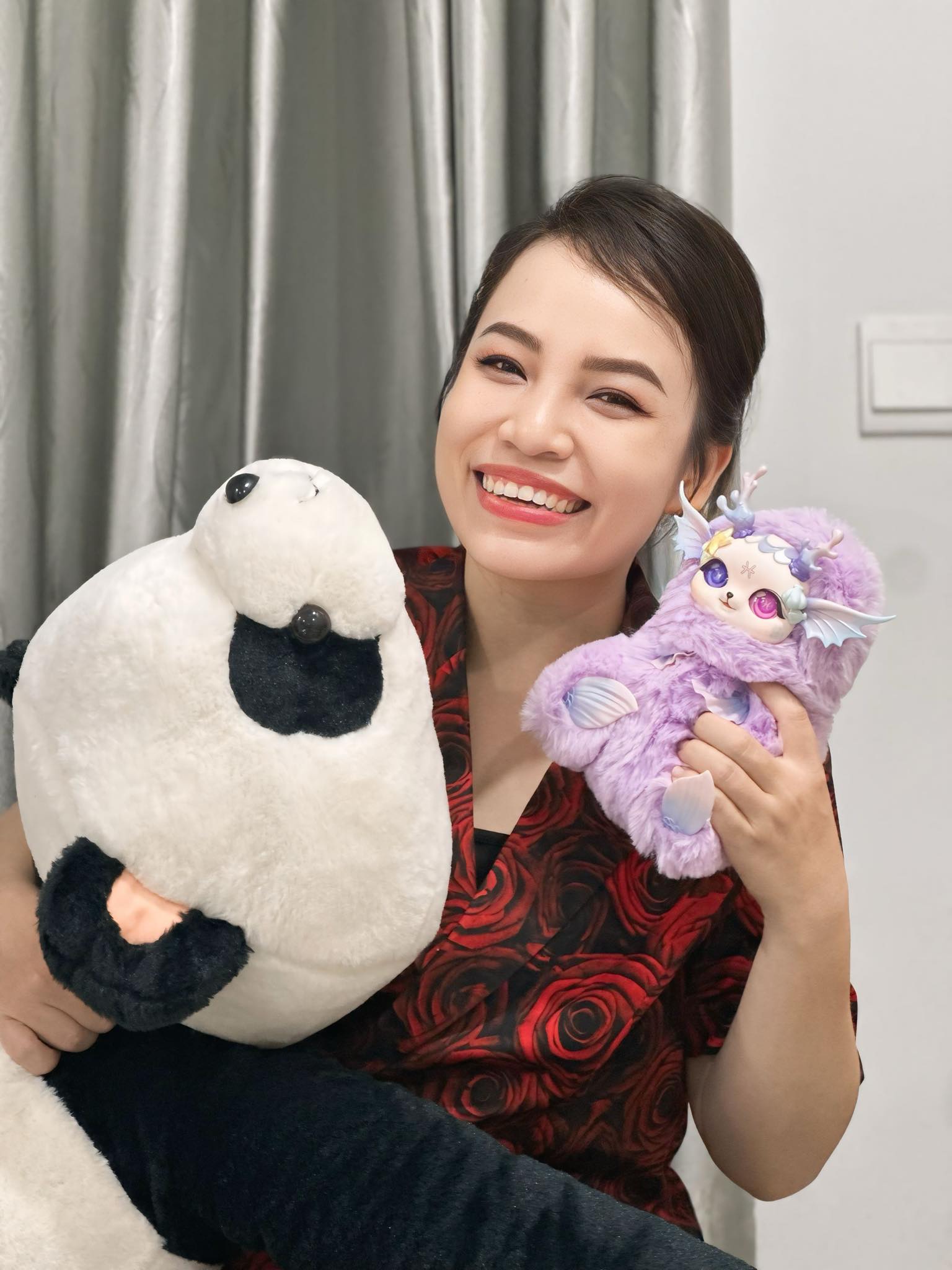 Nữ diễn vi&ecirc;n duy nhất đ&oacute;ng cả 2 phim Tết đang thống trị ph&ograve;ng v&eacute;, l&ecirc;n h&igrave;nh v&agrave;i gi&acirc;y m&agrave; hot chẳng k&eacute;m ai- Ảnh 7.