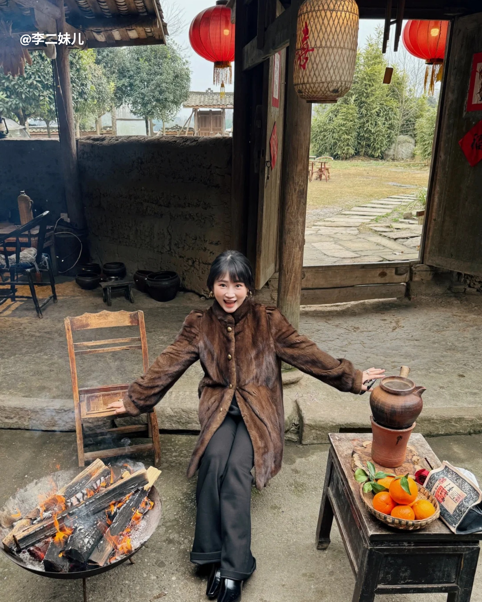 Kh&ocirc;ng cưới kh&ocirc;ng đẻ, vẫn sống ngon: L&agrave;m một "b&agrave; d&igrave; cool" trở th&agrave;nh xu hướng- Ảnh 1.