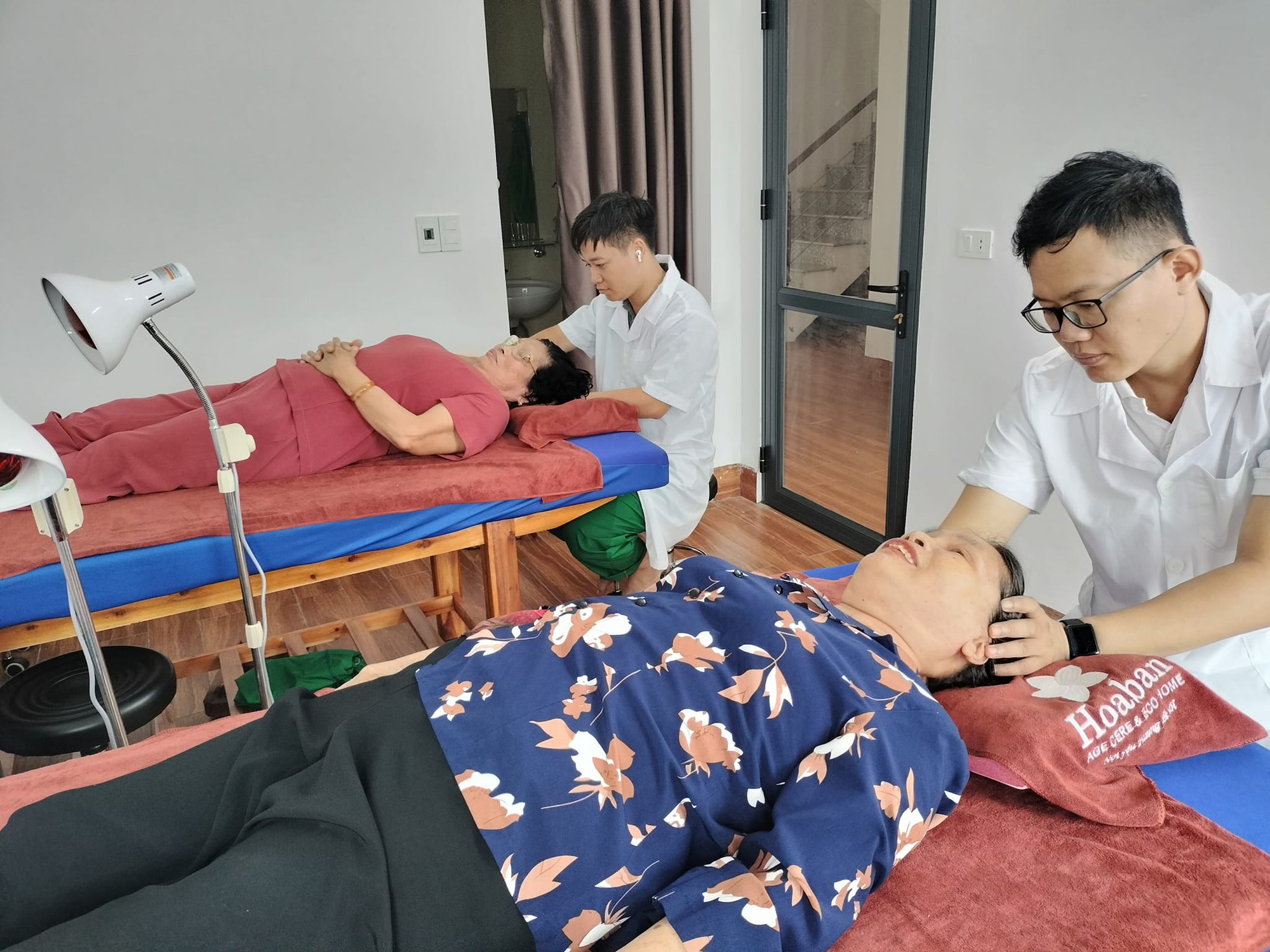 Một viện dưỡng l&atilde;o ở r&igrave;a H&agrave; Nội: Gần n&uacute;i Ba V&igrave;, c&oacute; ph&ograve;ng ở như căn hộ chung cư thu nhỏ- Ảnh 11.