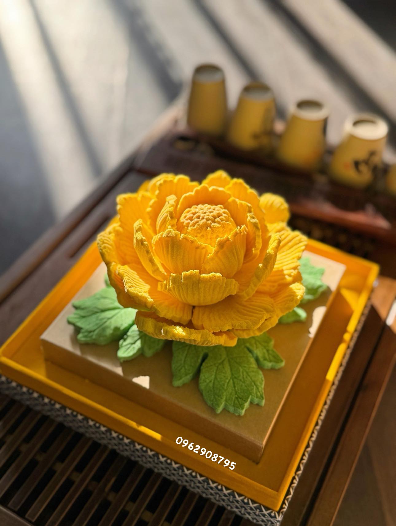 2 vật phẩm d&acirc;ng b&agrave;n thờ Rằm th&aacute;ng Gi&ecirc;ng đang "g&acirc;y sốt": Vừa sang trọng, thanh tịnh lại h&uacute;t t&agrave;i lộc vượng kh&iacute;- Ảnh 12.