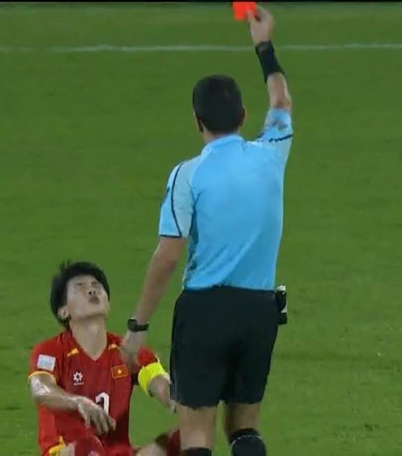 Đ&igrave;nh Bắc bị AFC phạt- Ảnh 2.