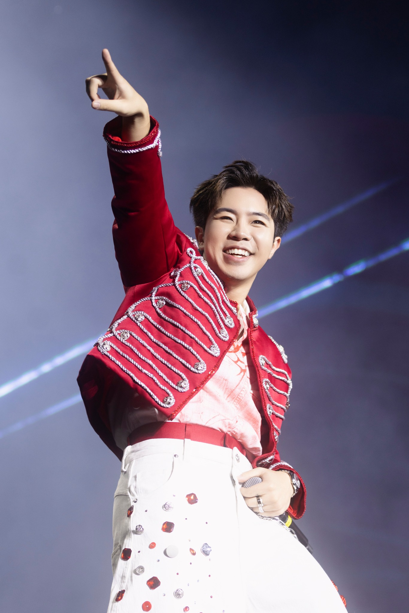 Phía Mason Nguyễn lên tiếng về ồn ào nhận tiền của fan, tuyên bố sẽ có hành động pháp lý- Ảnh 4. Phía Mason Nguyễn lên tiếng về ồn ào nhận tiền của fan, tuyên bố sẽ có hành động pháp lý- Ảnh 4.