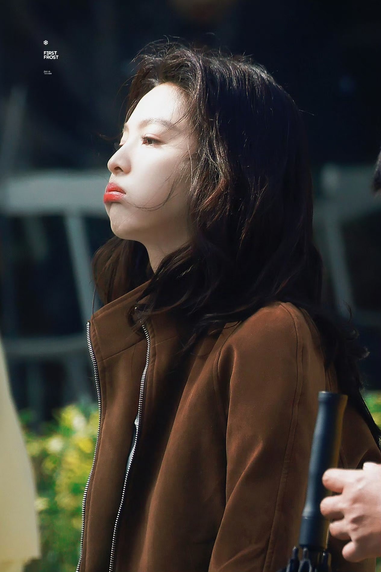 Mỹ nh&acirc;n khiến cả ch&acirc;u &Aacute; rung động: Mắt long lanh như nước xu&acirc;n, mặt kiều diễm tho&aacute;t tục, style ng&agrave;y c&agrave;ng l&ecirc;n hương- Ảnh 2.