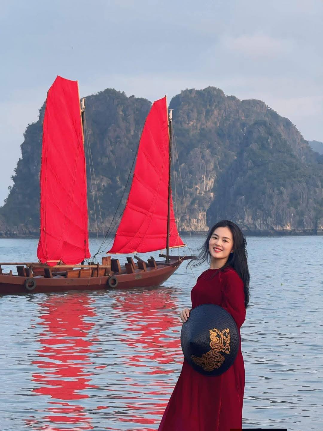 Ch&iacute;nh thức: Tạm dừng hoạt động của thuyền buồm đỏ ven bờ vịnh Hạ Long, l&yacute; do l&agrave; g&igrave;?- Ảnh 6.