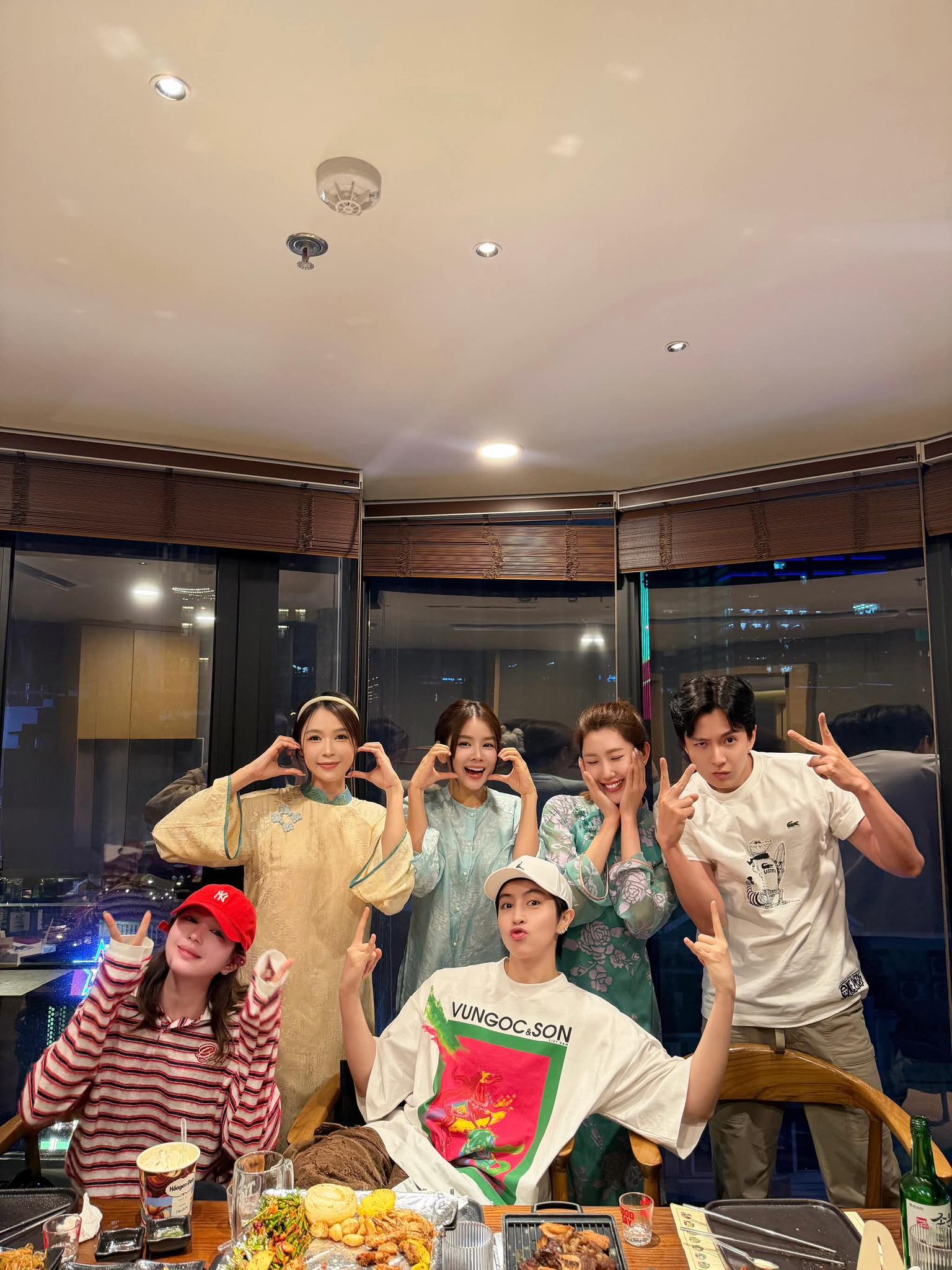 Xo&agrave;i Non li&ecirc;n tục đăng b&agrave;i t&acirc;m trạng, mối quan hệ với Gil L&ecirc; thế n&agrave;o?- Ảnh 4.