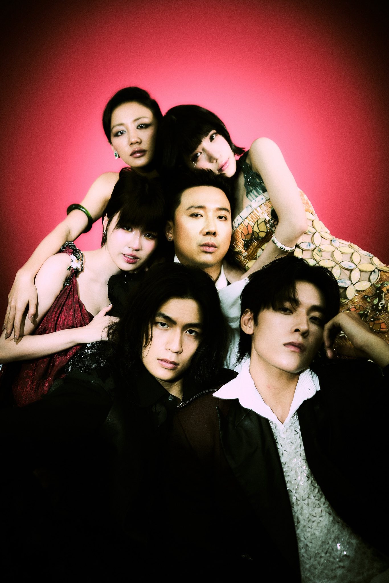 Doanh thu 5 bộ phim hơn 2100 tỷ, Trấn Th&agrave;nh bỏ t&uacute;i bao nhi&ecirc;u?- Ảnh 5.