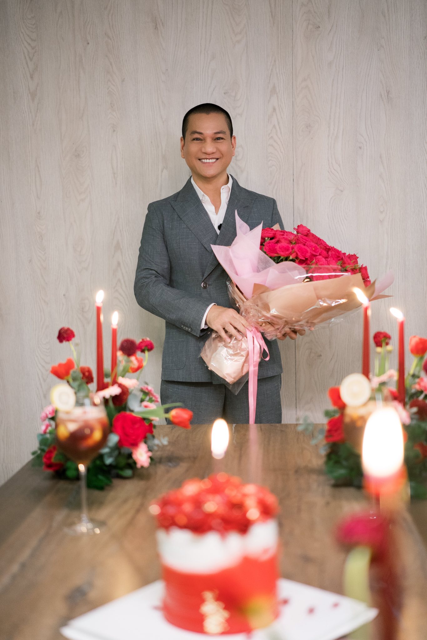 Chồng hơn 17 tuổi l&agrave;m g&igrave; m&agrave; khiến Hoa hậu Kh&aacute;nh V&acirc;n bật kh&oacute;c?- Ảnh 5.