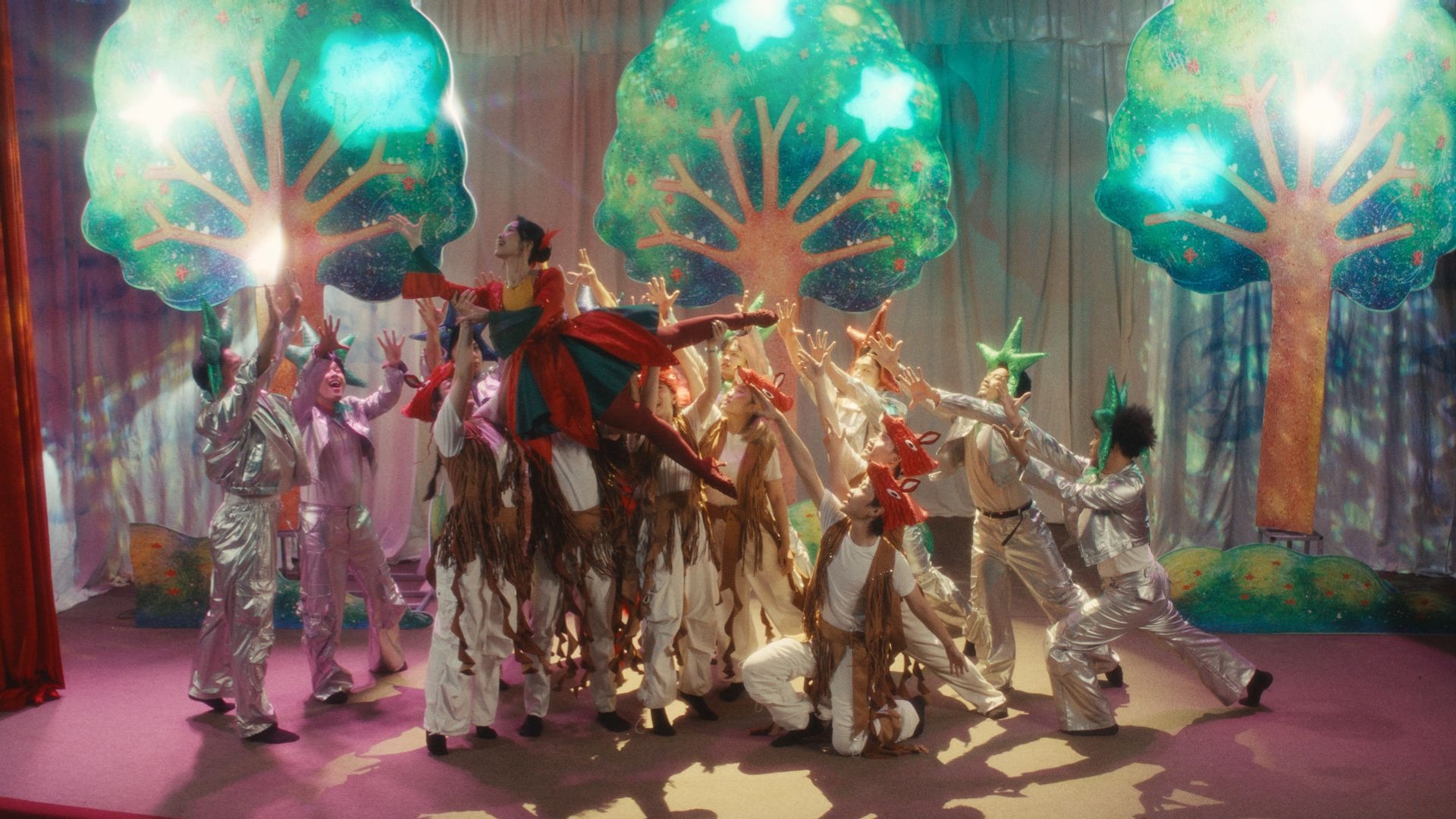 Tại sao phim Việt hay thế n&agrave;y đến b&acirc;y giờ mới chiếu: Đỉnh cao chữa l&agrave;nh đẹp h&uacute;t hồn, đảm bảo đ&aacute;ng từng đồng tiền v&eacute;- Ảnh 17.