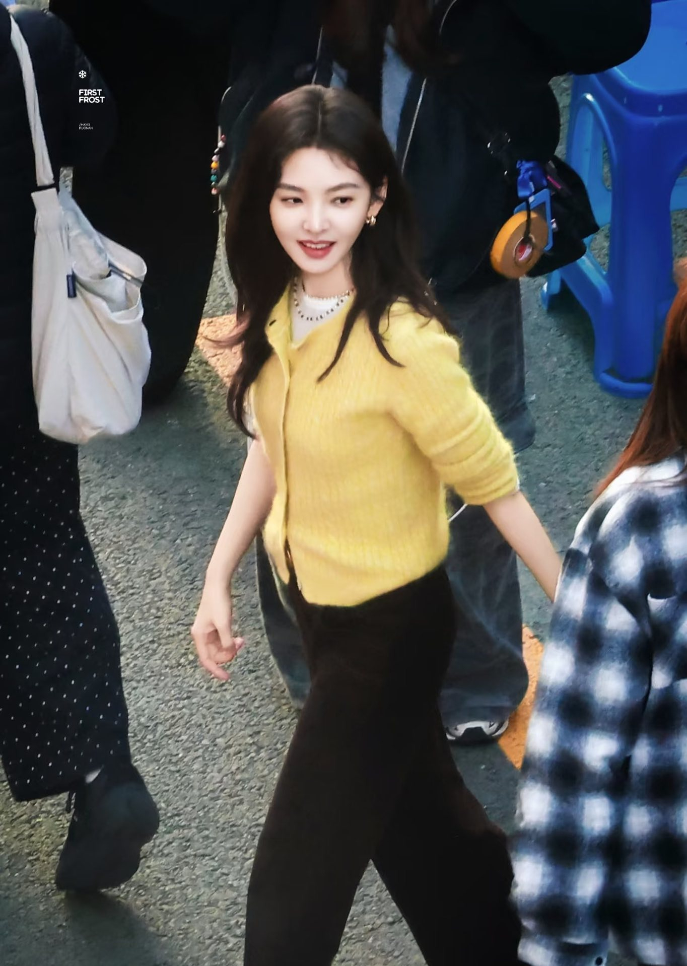 Mỹ nh&acirc;n khiến cả ch&acirc;u &Aacute; rung động: Mắt long lanh như nước xu&acirc;n, mặt kiều diễm tho&aacute;t tục, style ng&agrave;y c&agrave;ng l&ecirc;n hương- Ảnh 12.