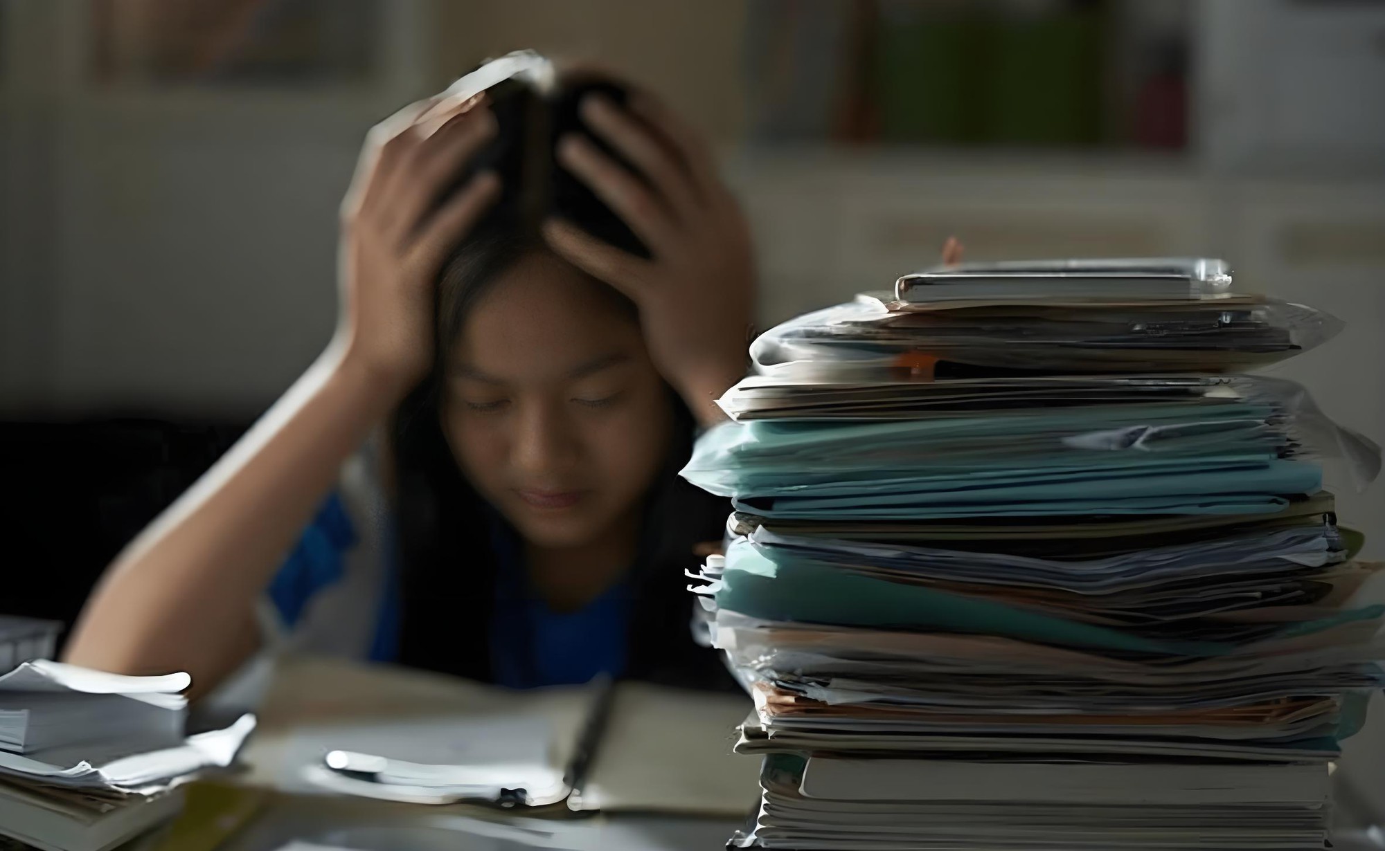 6 dấu hiệu cho thấy con bạn đang gặp &aacute;p lực t&acirc;m l&yacute; nặng nề m&agrave; kh&ocirc;ng d&aacute;m n&oacute;i- Ảnh 1.