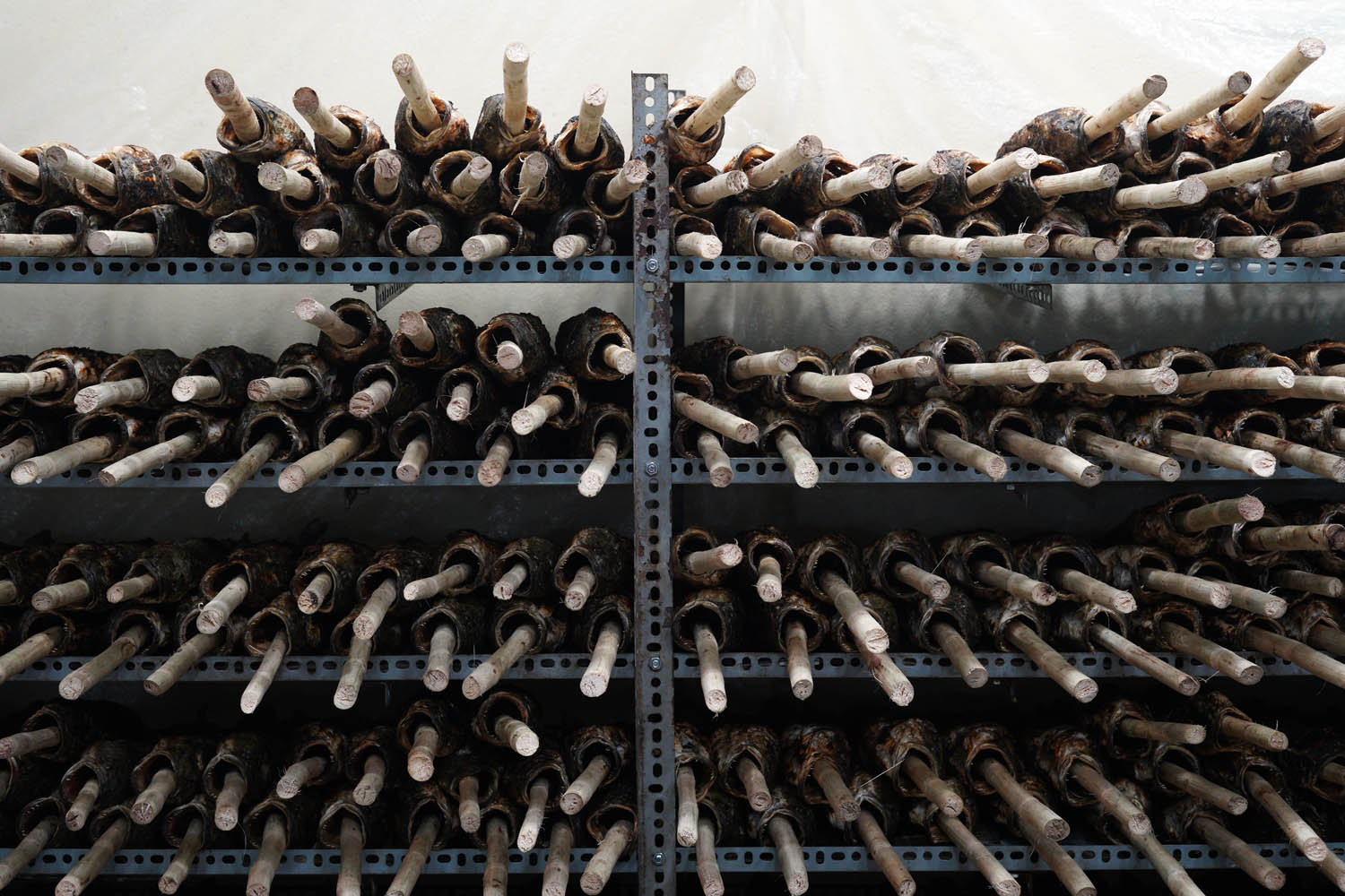 Một tuyến đường ở TP.HCM đỏ lửa suốt đêm trước ngày vía Thần Tài- Ảnh 12. Một tuyến đường ở TP.HCM đỏ lửa suốt đêm trước ngày vía Thần Tài- Ảnh 12.