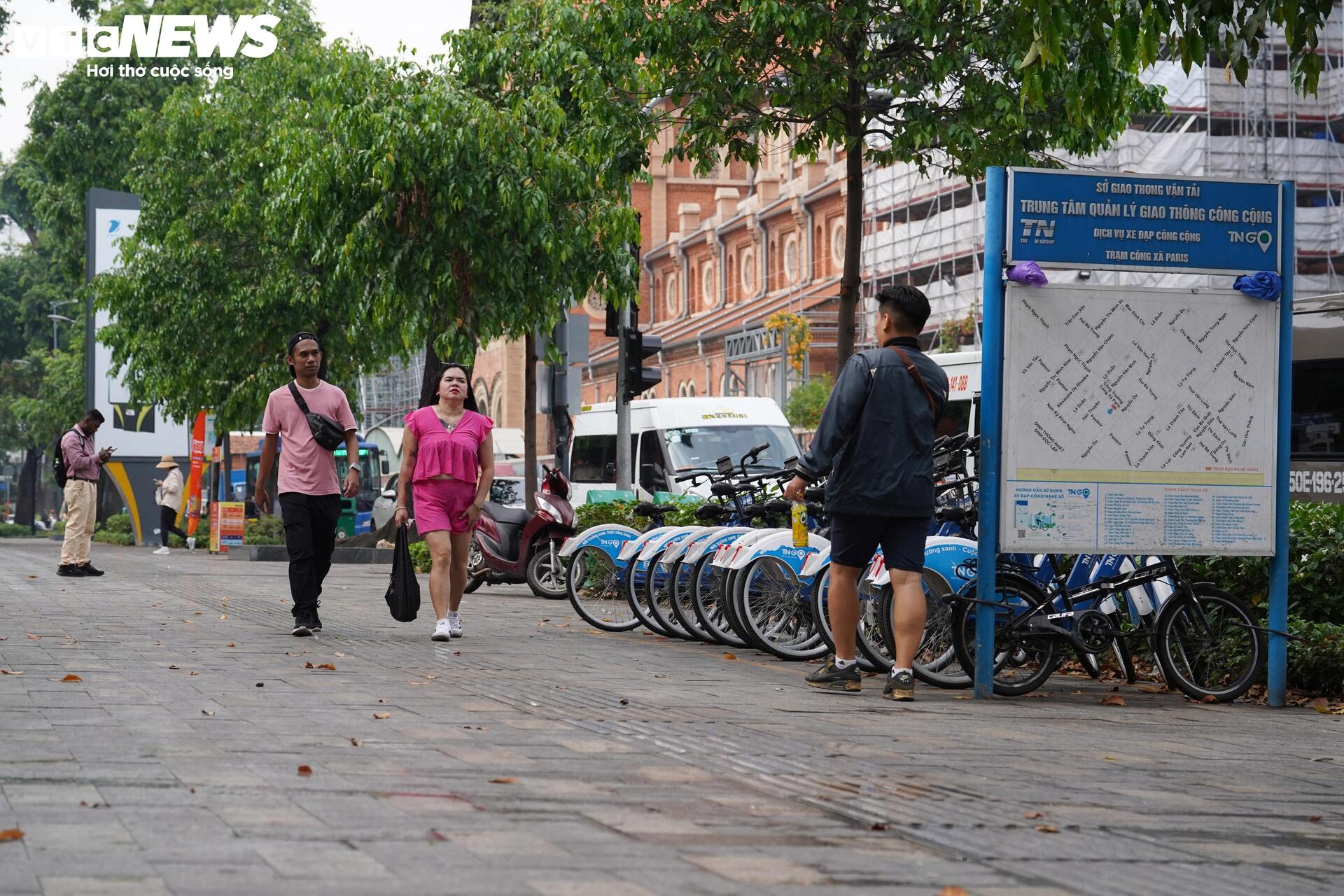 Xe đạp c&ocirc;ng cộng TP.HCM ế ẩm, du kh&aacute;ch ngại d&ugrave;ng v&igrave; l&yacute; do kh&oacute; tin- Ảnh 1.