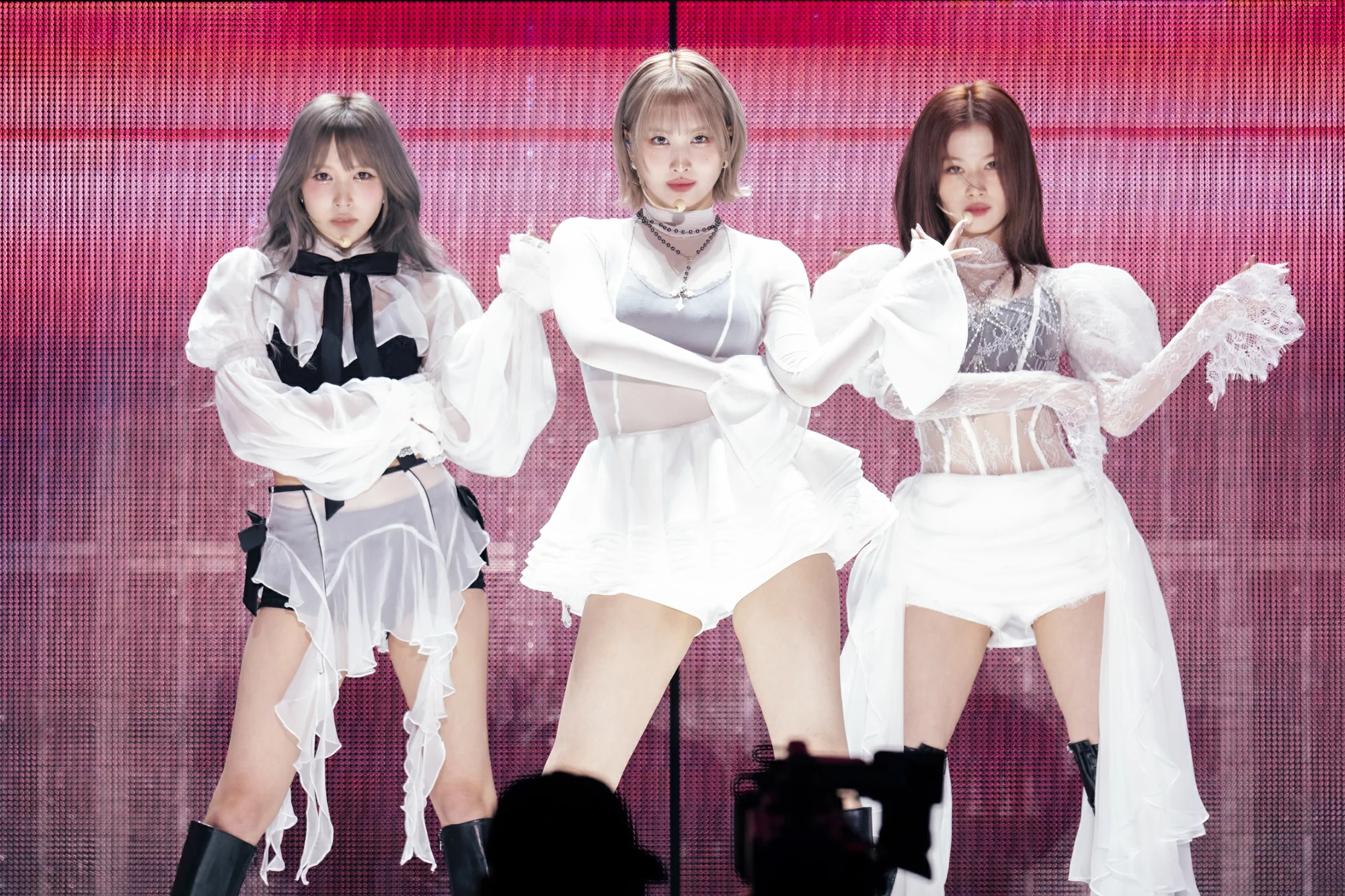 Showbiz c&oacute; 3 mỹ nh&acirc;n visual như ti&ecirc;n hạ ph&agrave;m: Xuất hiện l&agrave; hot, cần bảo tồn nhan sắc n&agrave;y ngay- Ảnh 5.