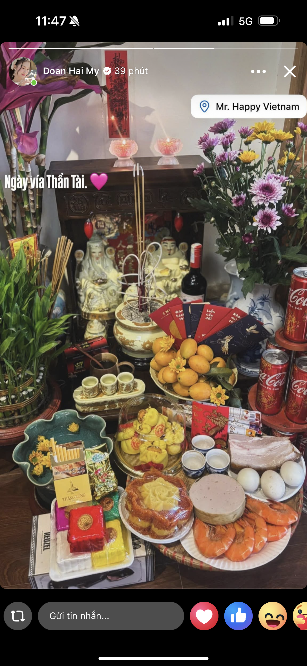 Doãn Hải My và vợ Bùi Tiến Dũng khoe mâm cúng ngày vía Thần Tài: Mong cầu tấn tài tấn lộc!- Ảnh 1. Doãn Hải My và vợ Bùi Tiến Dũng khoe mâm cúng ngày vía Thần Tài: Mong cầu tấn tài tấn lộc!- Ảnh 1.