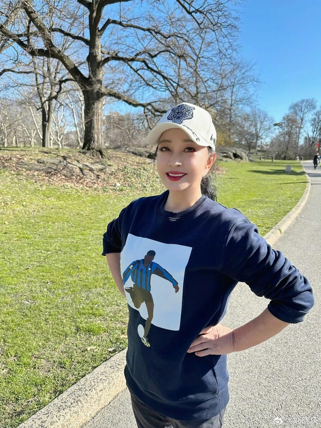 Mỹ nh&acirc;n U80 vẫn kh&ocirc;ng ngại diễn vai thiếu nữ: C&oacute; 4 mẹo chống nhăn ngăn gi&agrave; phụ nữ trung ni&ecirc;n kh&ocirc;ng n&ecirc;n bỏ qua- Ảnh 1.