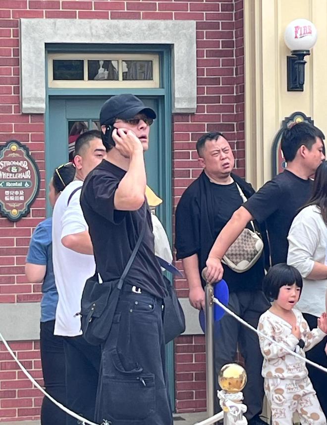 H&agrave;i kh&ocirc;ng tưởng: Chị Đẹp v&agrave; tra nam ly h&ocirc;n đ&uacute;ng Valentine, nay t&aacute;i hợp khiến cả MXH phải 