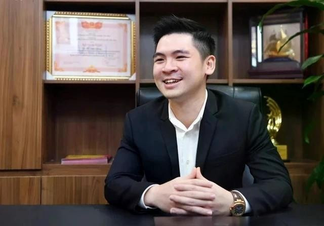 2 thiếu gia 9x vừa ứng cử đại biểu HĐND: Người l&agrave; Ph&oacute; chủ tịch, người l&agrave; Tổng Gi&aacute;m đốc, đều sở hữu 1 điểm chung- Ảnh 3.