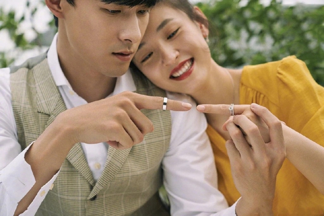 H&agrave;i kh&ocirc;ng tưởng: Chị Đẹp v&agrave; tra nam ly h&ocirc;n đ&uacute;ng Valentine, nay t&aacute;i hợp khiến cả MXH phải 