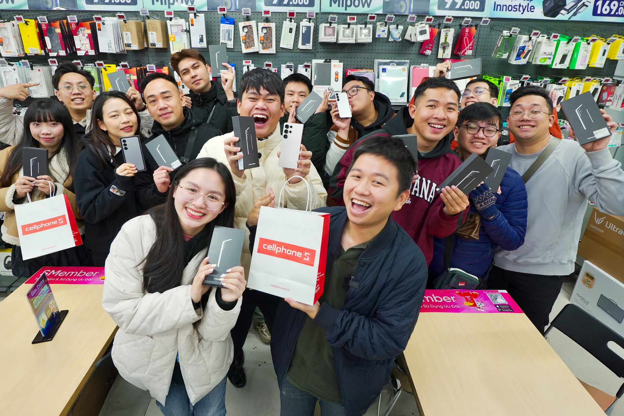 Galaxy S26 series ra mắt, ưu đ&atilde;i l&ecirc;n đến 8 triệu khi thu cũ l&ecirc;n đời tại CellphoneS- Ảnh 5.