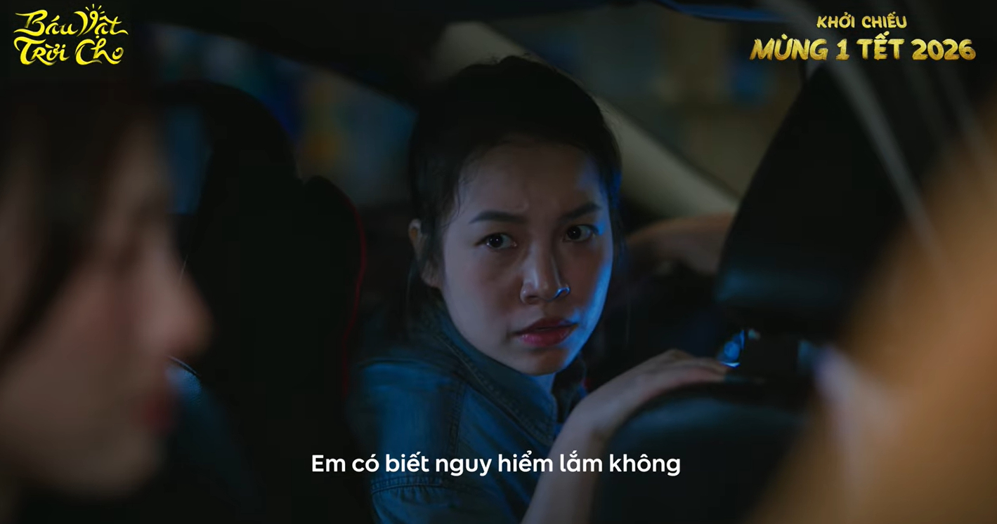 Nữ diễn vi&ecirc;n duy nhất đ&oacute;ng cả 2 phim Tết đang thống trị ph&ograve;ng v&eacute;, l&ecirc;n h&igrave;nh v&agrave;i gi&acirc;y m&agrave; hot chẳng k&eacute;m ai- Ảnh 4.