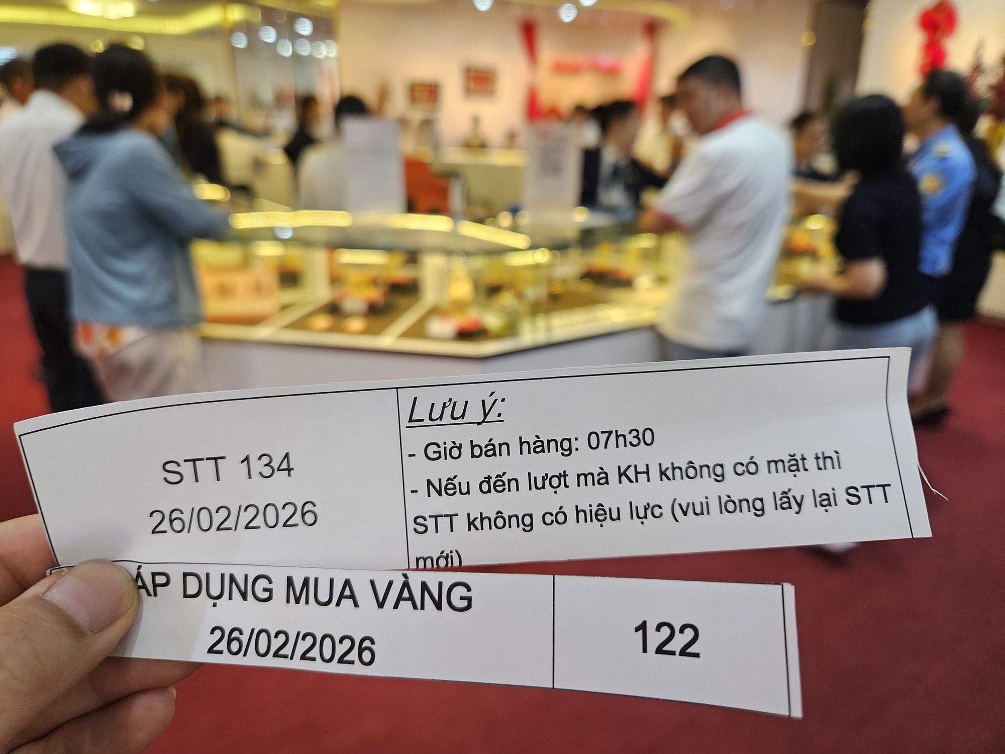 Gi&aacute; bạc h&ocirc;m nay 26-2: Điều bất ngờ tại c&aacute;c cửa h&agrave;ng bạc ng&agrave;y v&iacute;a Thần T&agrave;i- Ảnh 8.