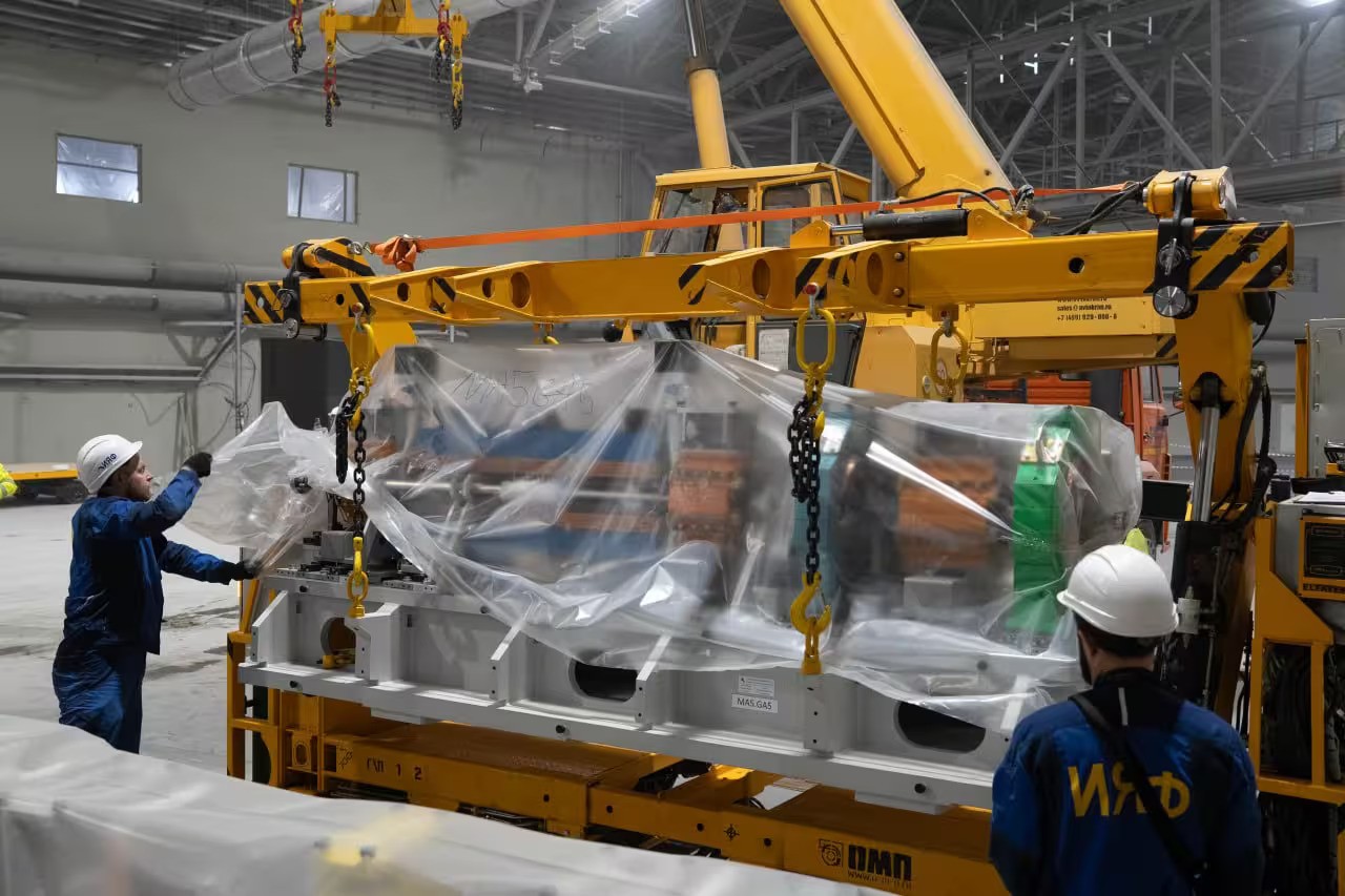 B&iacute; mật c&ocirc;ng tr&igrave;nh như ngo&agrave;i h&agrave;nh tinh ở Nga: Được &ocirc;ng Putin đ&aacute;nh gi&aacute; l&agrave; "th&agrave;nh c&ocirc;ng lớn"- Ảnh 4.