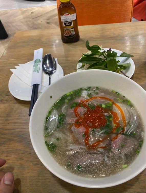 Kh&aacute;ch sốc với b&aacute;t phở gi&aacute; 346.000 đồng ở s&acirc;n bay Cam Ranh: Đ&atilde; c&oacute; kết quả x&aacute;c minh- Ảnh 1.