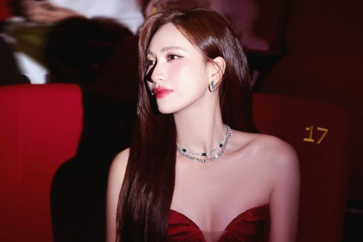 C&oacute; ai tin đ&acirc;y l&agrave; Phương Anh Đ&agrave;o kh&ocirc;ng, dụi mắt 7749 lần vẫn nh&igrave;n ra L&ecirc; Bống- Ảnh 6.