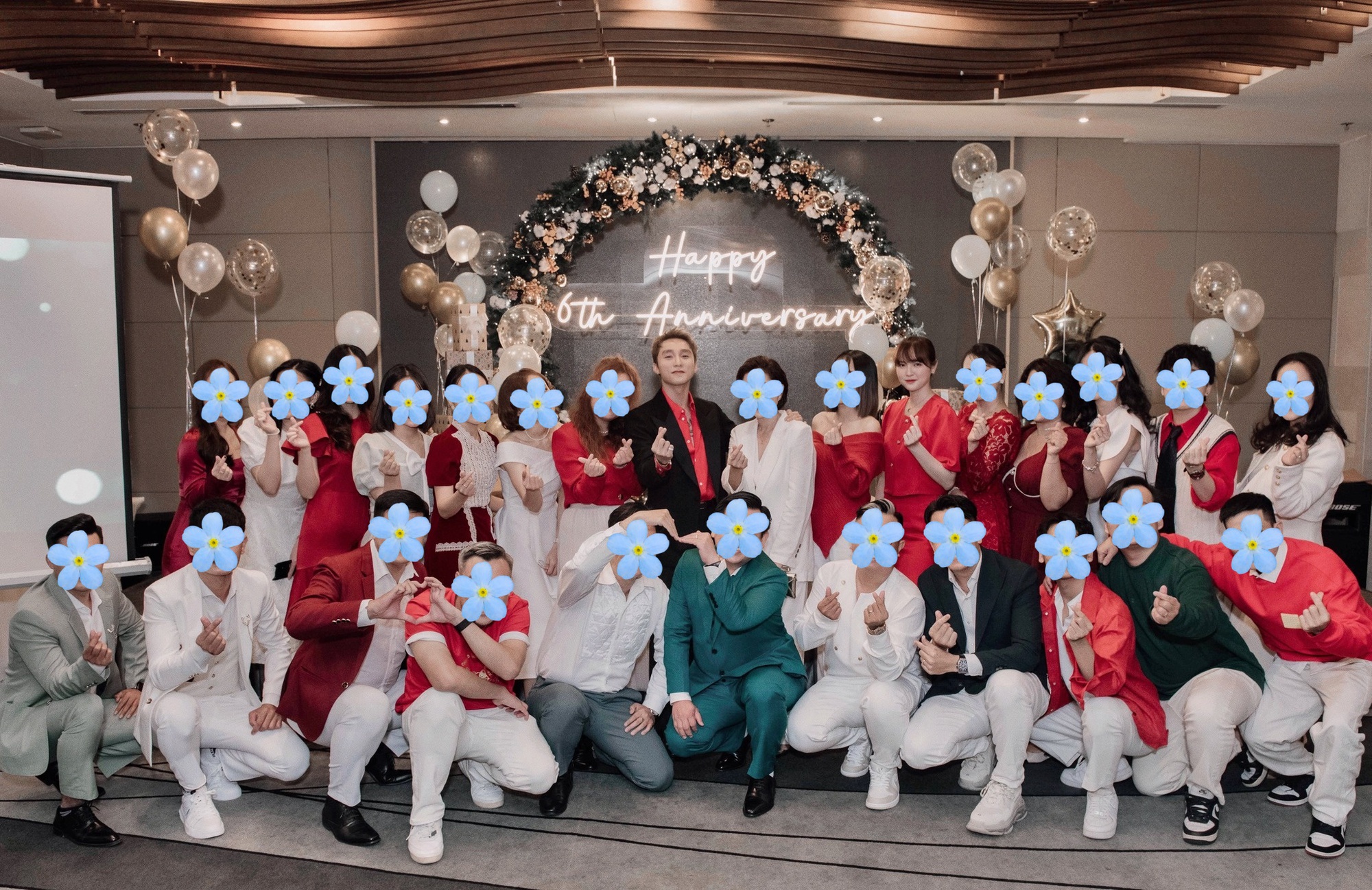 Sơn T&ugrave;ng v&agrave; Hải T&uacute; xa c&aacute;ch- Ảnh 5.