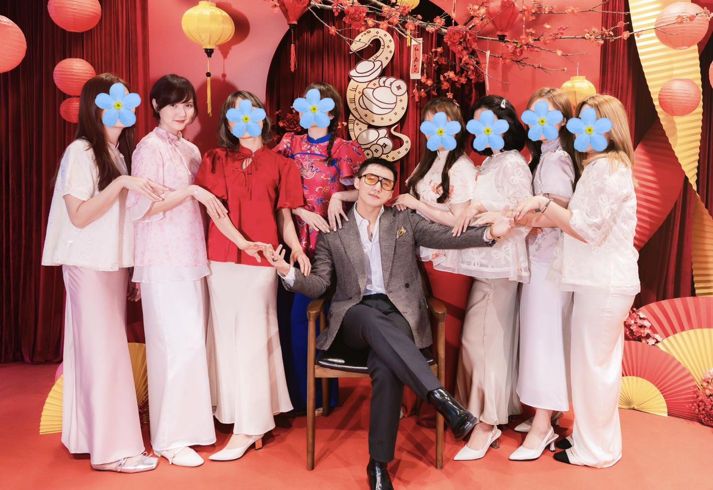 Sơn T&ugrave;ng v&agrave; Hải T&uacute; xa c&aacute;ch- Ảnh 7.