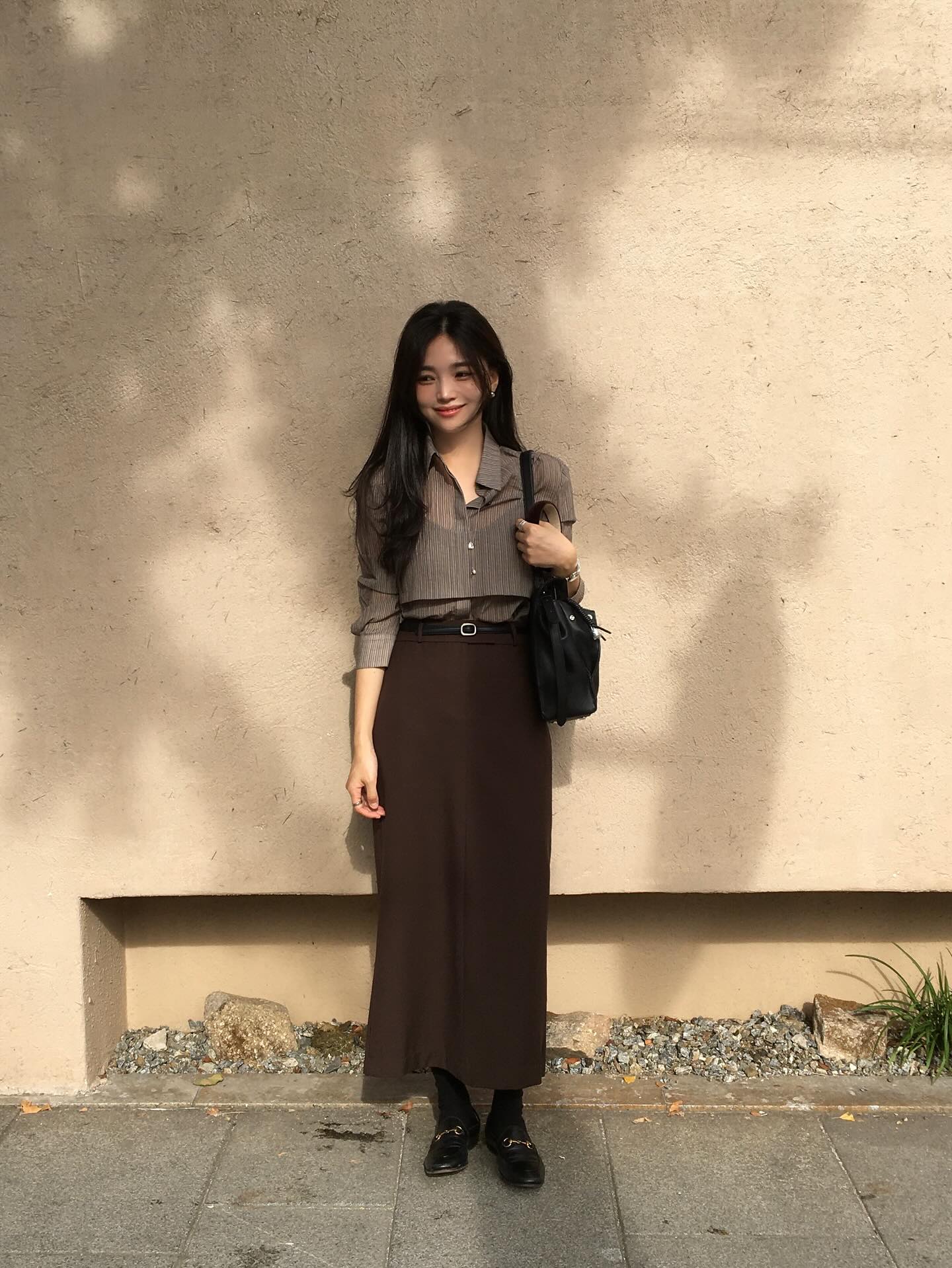 Hai mẫu ch&acirc;n v&aacute;y c&ocirc;ng sở đang dẫn đầu về độ hot: T&ocirc;n d&aacute;ng cực đỉnh, mặc l&ecirc;n chuẩn thanh lịch- Ảnh 9.