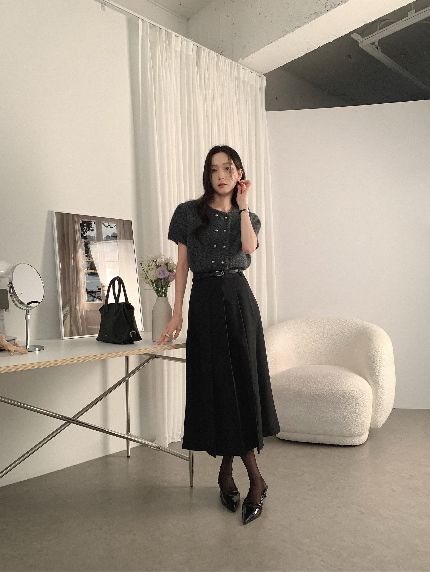 Hai mẫu ch&acirc;n v&aacute;y c&ocirc;ng sở đang dẫn đầu về độ hot: T&ocirc;n d&aacute;ng cực đỉnh, mặc l&ecirc;n chuẩn thanh lịch- Ảnh 5.