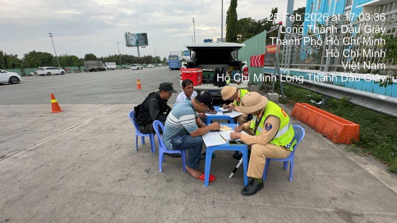 Cảnh b&aacute;o đặc biệt về 1 lỗi tr&ecirc;n cao tốc, Cục CSGT sẽ xử l&yacute; nghi&ecirc;m tất cả c&aacute;c t&agrave;i xế- Ảnh 2.