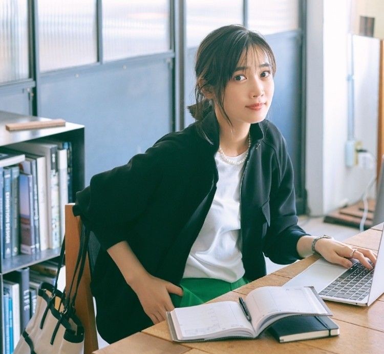 Đi phỏng vấn bị hỏi &ldquo;nếu phải OT kh&ocirc;ng lương th&igrave; sao?&rdquo;: C&aacute;ch người EQ cao trả lời để ghi điểm tuyệt đối- Ảnh 1.