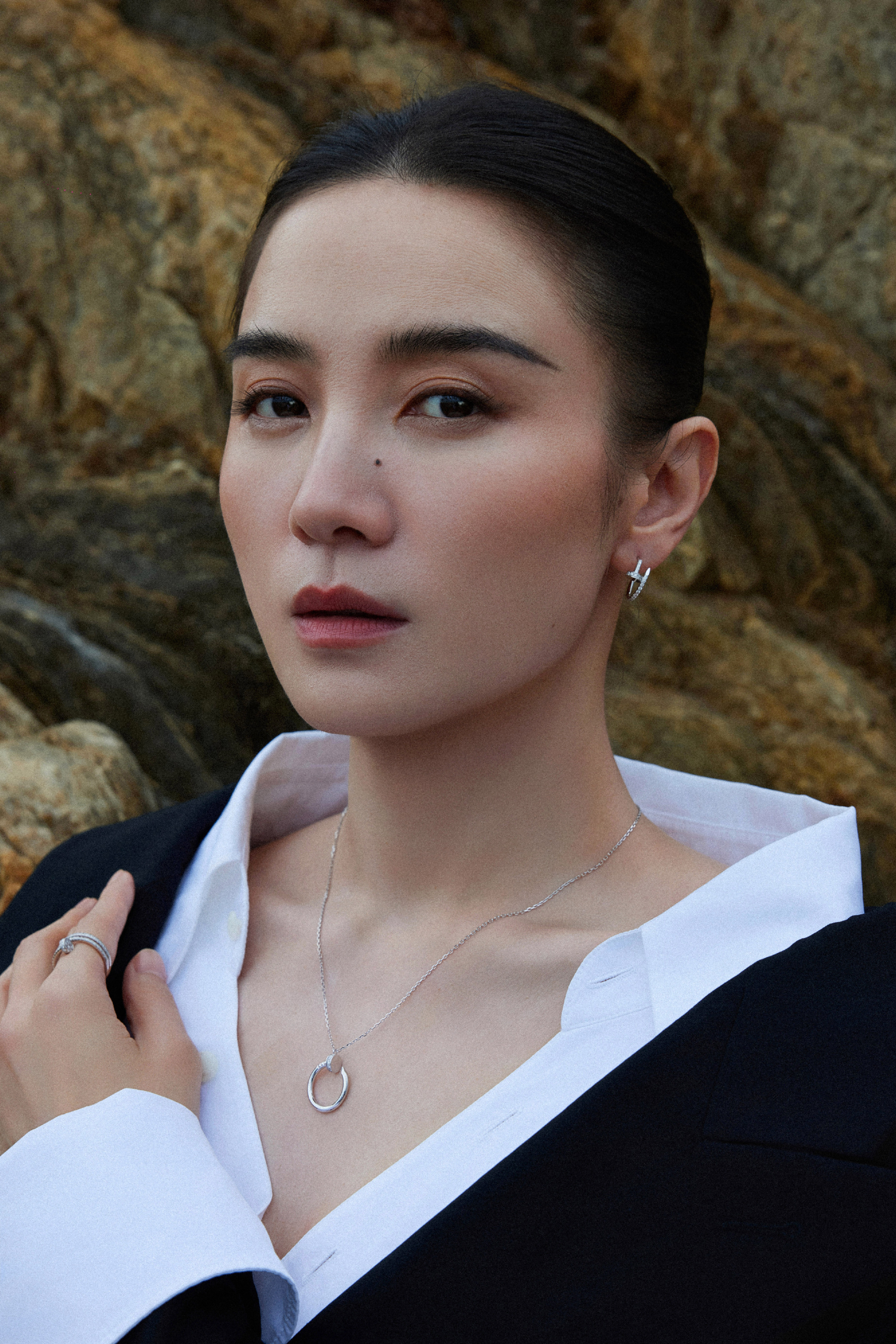 Mỹ nh&acirc;n phim Tết dở nhất 2026 đ&atilde; b&iacute; mật đăng k&yacute; kết h&ocirc;n với đạo diễn k&eacute;m 7 tuổi- Ảnh 4.