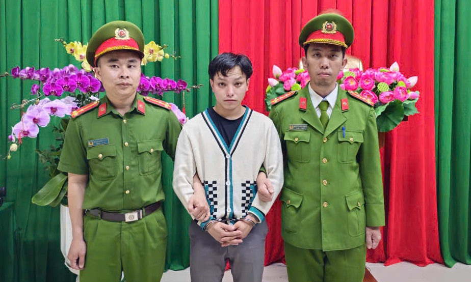 Nam thanh ni&ecirc;n "đại n&aacute;o" Bến xe li&ecirc;n tỉnh Đ&agrave; Lạt khai g&igrave;?- Ảnh 2.