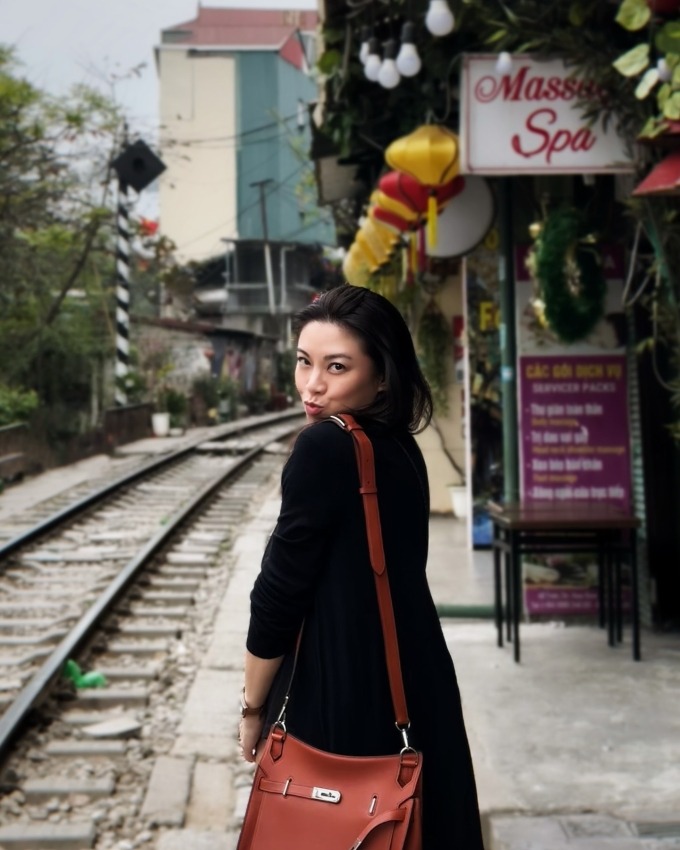 Nữ diễn vi&ecirc;n 2 lần bị đại gia ruồng bỏ, hơn 10 lần xem mắt thất bại, giờ c&oacute; cuộc sống kh&oacute; tin- Ảnh 7.