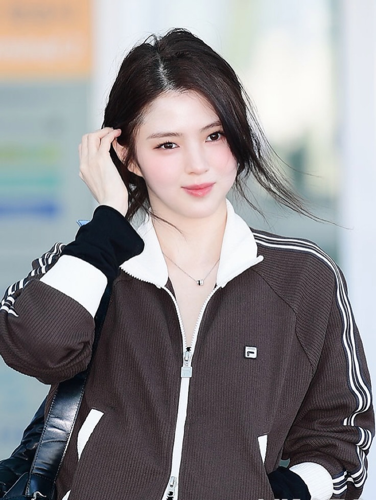 Phải gọi Han So Hee là "mỹ nữ tóc rối"!- Ảnh 5. Phải gọi Han So Hee là "mỹ nữ tóc rối"!- Ảnh 5.