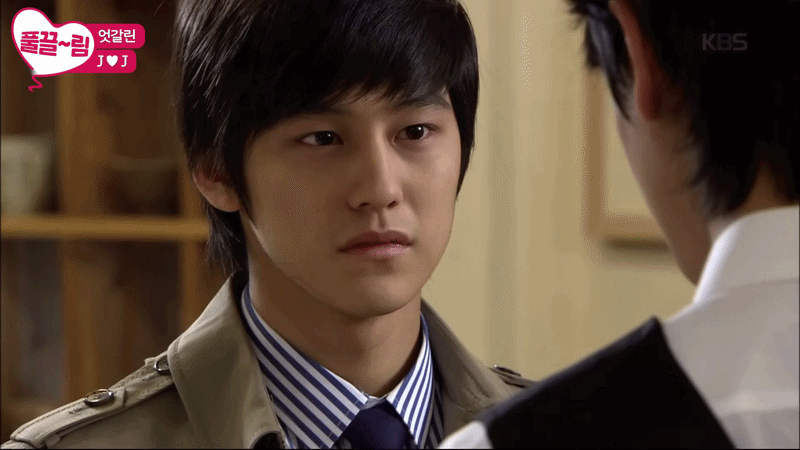 Nam thần 1m86 từng đóng Vườn Sao Băng, nay hết thời đi làm thuê ở kho vận, 3 năm không được mời đóng phim- Ảnh 4. Nam thần 1m86 từng đóng Vườn Sao Băng, nay hết thời đi làm thuê ở kho vận, 3 năm không được mời đóng phim- Ảnh 4.